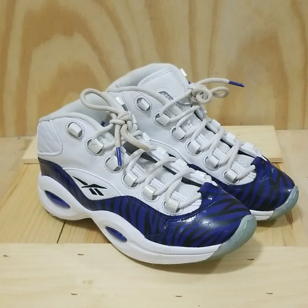 Reebok Classics Panini Question Mid White Blue Tiger Prizm Iverson M 6, W 7 1/2